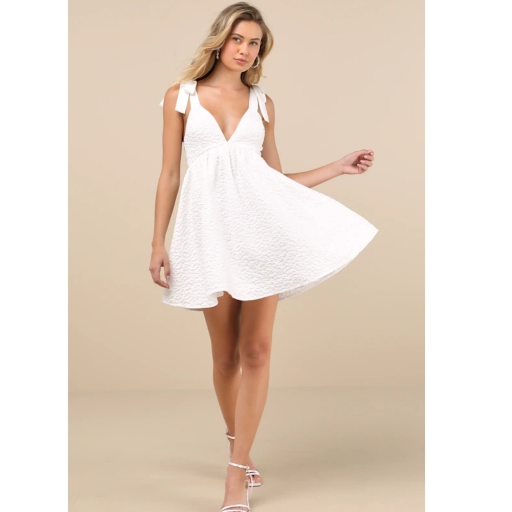 NWT Lulu's Darling Composure White Jacquard Floral Tie-Strap Mini Dress